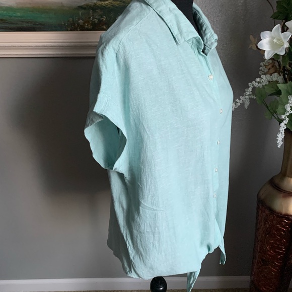Weatherproof Vintage Women’s Light Blue Button Down Blouse Size Medium - Picture 5 of 16